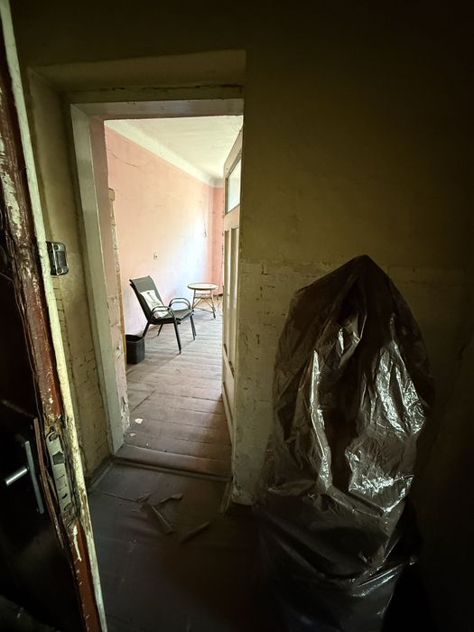 Sprzedam udział 1/8 w kamienicy ze wskazaniem na lokal 77 m² – Starachowice (Gotówka)