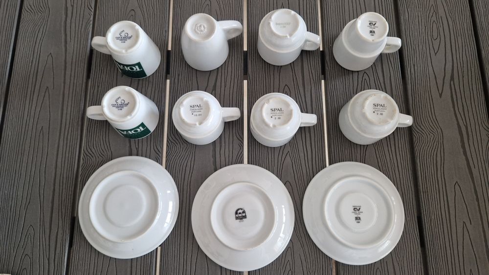 Conjunto 6 chavenas de café e 3 pires marcas variadas