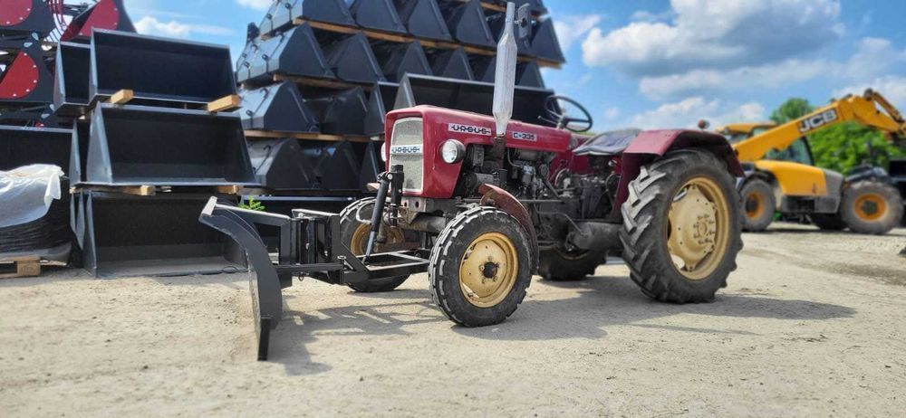 Pług śnieżny na przód ciągnika Ursus C-330 C-360, 3512 MF-235 MF-255