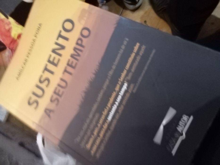 Livro novo,assinado pelo autor