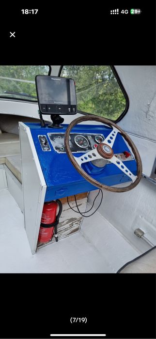 Kadlub  lodzi motorowej Selco 18