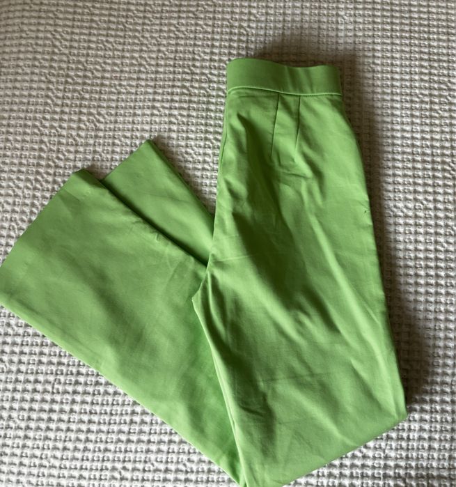 Zara spodnie eleganckie limonkowe xs 34 lekko rozszerzane zielone