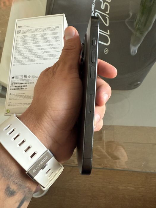 Iphone 15 PRO MAX 89% bateria