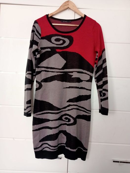 Wzorzysty sweter Tunika rozmiar M Mohito