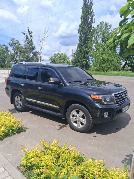 Toyota Land Cruiser комплектації Brownstone