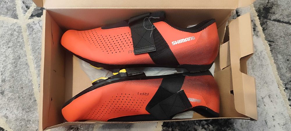 Sprzedam obuwie Shimano 49r