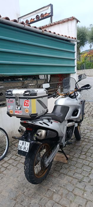 Aprilia pegaso 650