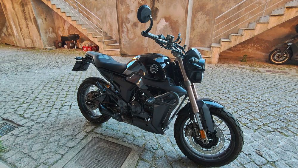 Zontes 125 , modelo - G1X