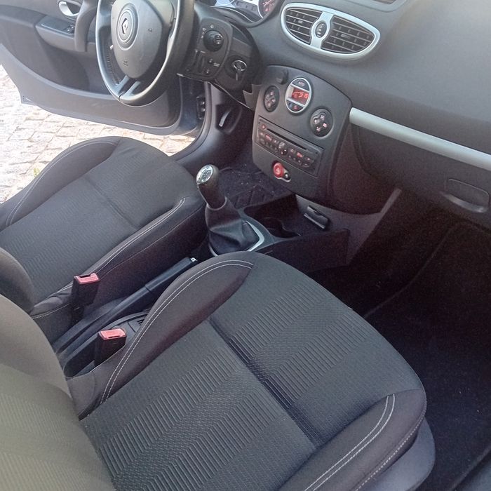 Renault clio 1.2 dynamique s Gasolina 2011