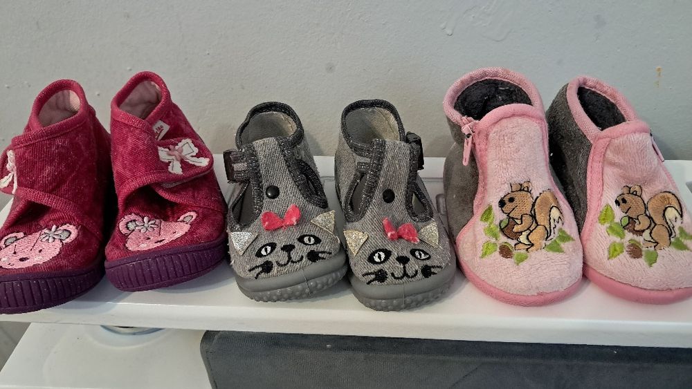 Дитячі тапочки 18 та 19 розміру
