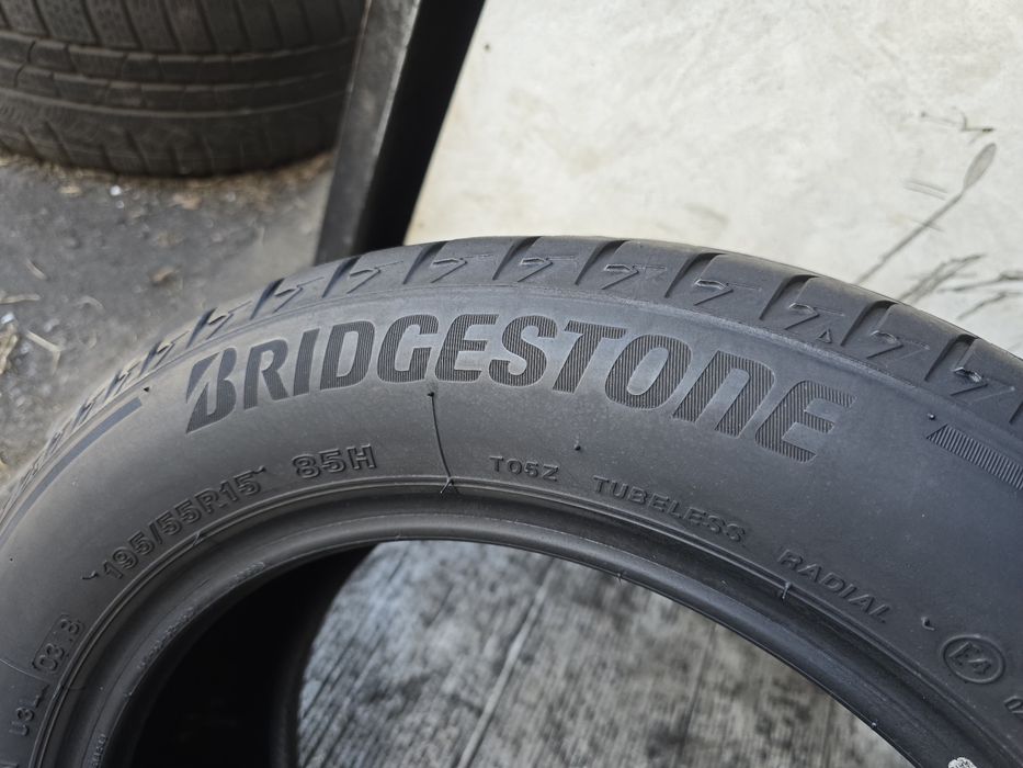 Sprzedam 2 opony 195/55 15" Bridgestone letnie 85%