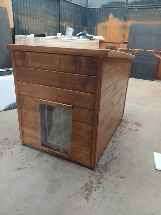 Buda dla dużego psa XXL ocieplana +kurtyna izolacyjna