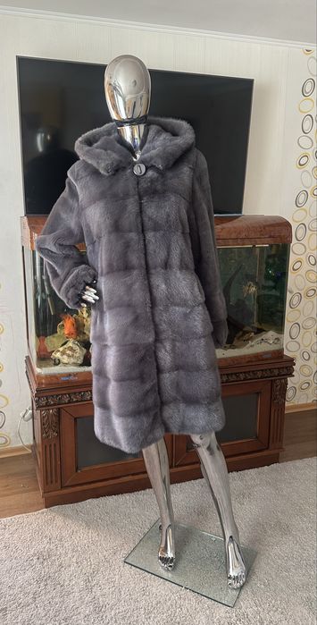 Норковая шуба трансформер Италия с капюшоном скандинавка 44-46