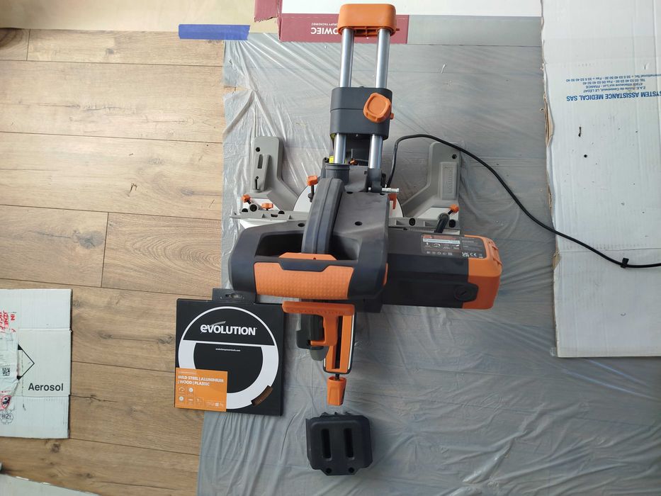 Piła ukośnica Evolution R255 SMS 2000W