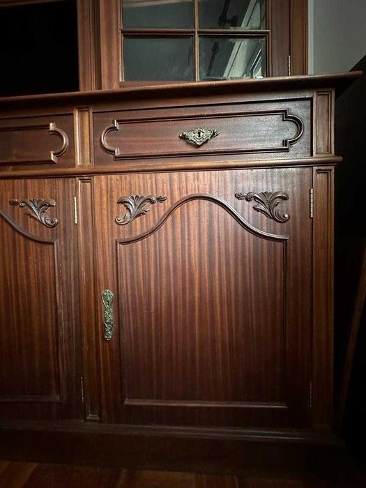 Móvel de sala de jantar cristaleira de madeira maciça