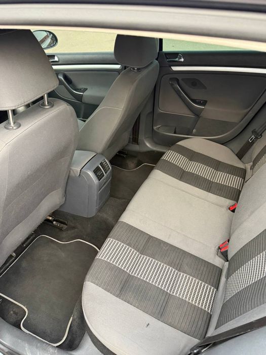 Продам Гольф 5 1.9тді