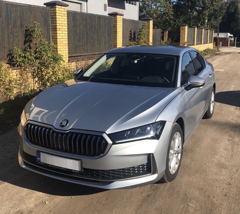 Wynajem Skoda Superb 1.5 Tsi