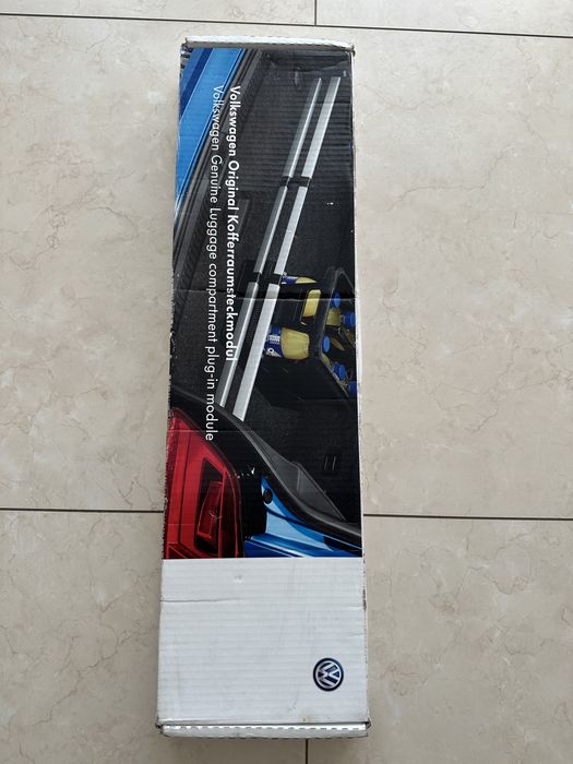 Продам поперечину багажника Volkswagen