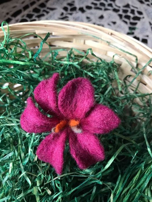 Unikatowy pierścień filcowy