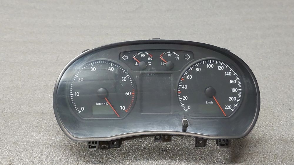 Quadrante / painel de instrumentos VOLKSWAGEN Polo (9N)
