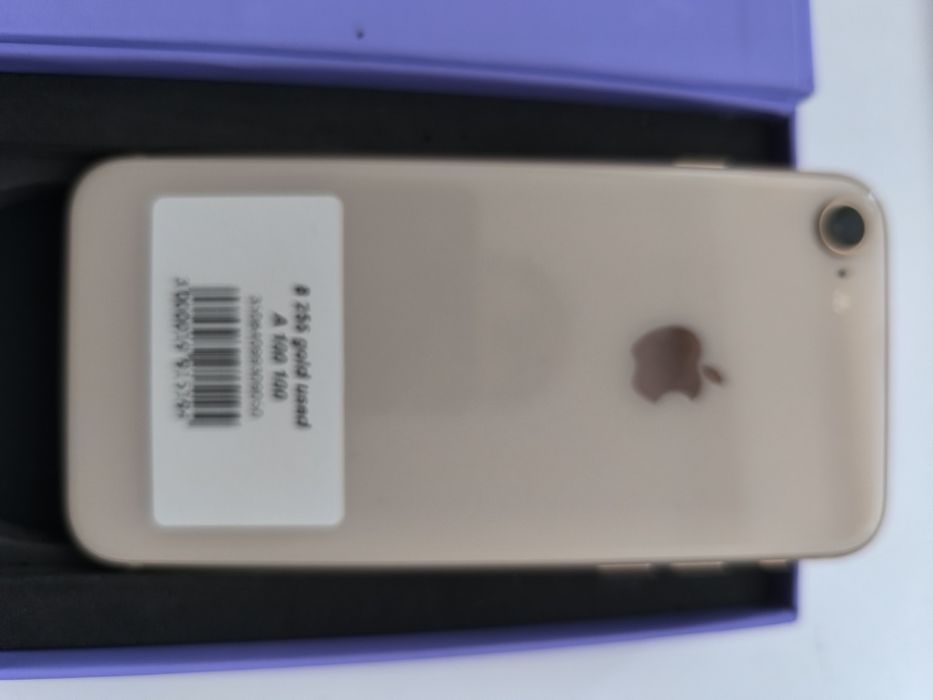 Iphone 8 gold 256