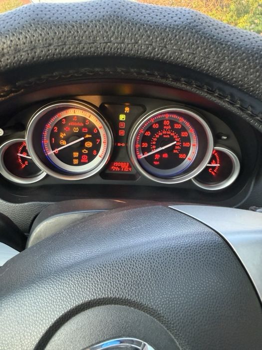 Продам Mazda 6