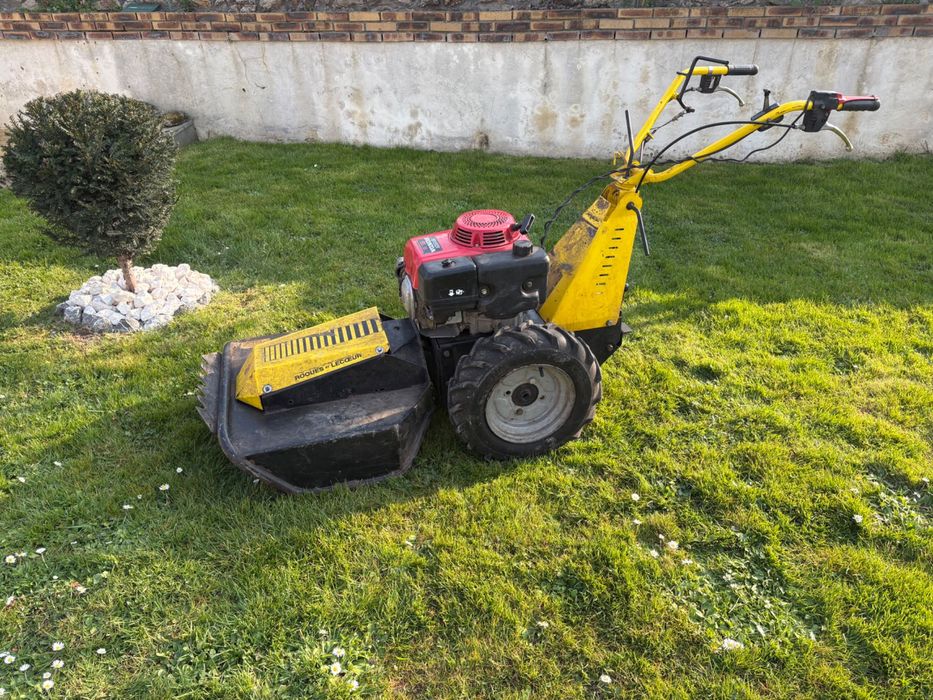 Roçadora corta mato