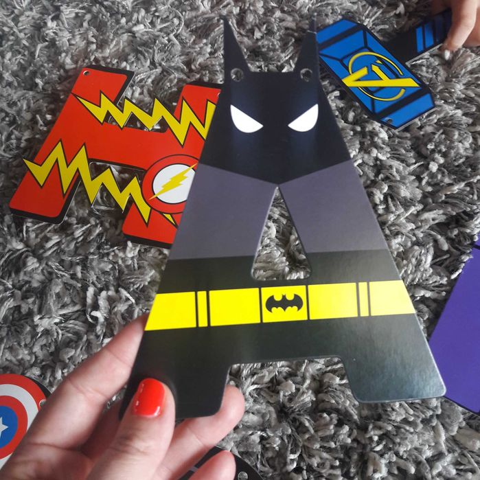 girlanda avengers,spiderman,batman,kapitan ameryka,hulk