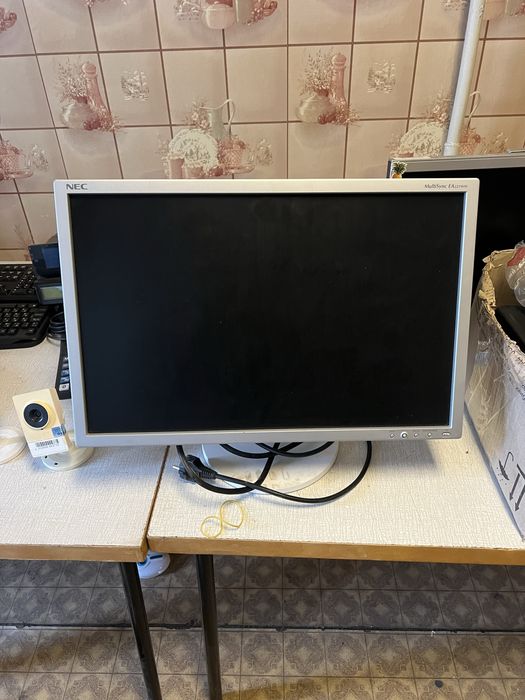 Продаж моніторів