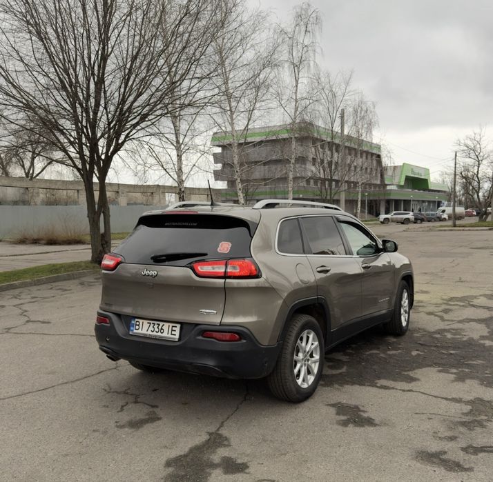Jeep Cherokee 2.4 газ/бензин