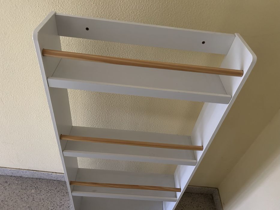 Estante livros quarto crianca