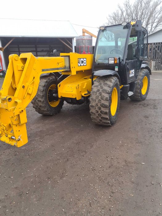 Телескопічні навантажувачі jcb 541.70