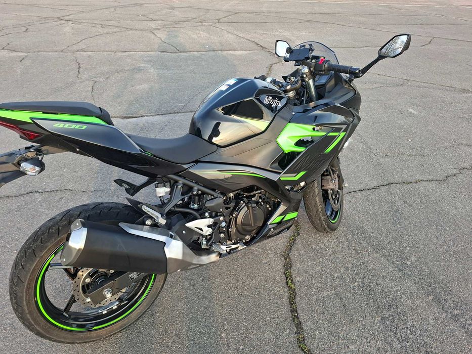 Kawasaki Ninja 400