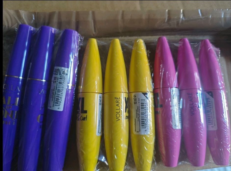 Косметика новая тушь палетка тоник мицелярная вода тональный крем база