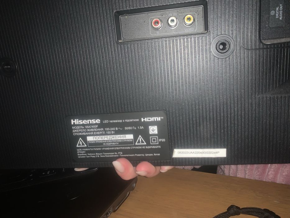 Продам Hisense 55A7400F разбитый/на запчасти целиком.
