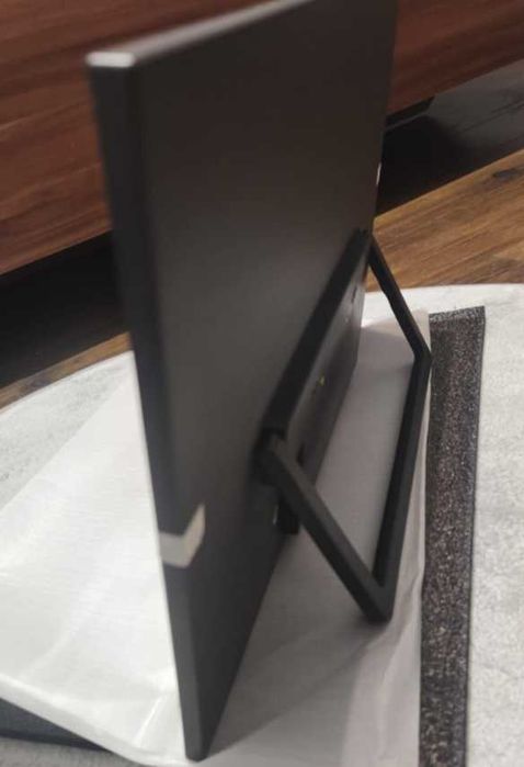 HGFRTEE 18,5-calowy przenośny monitor 100 Hz z podstawką