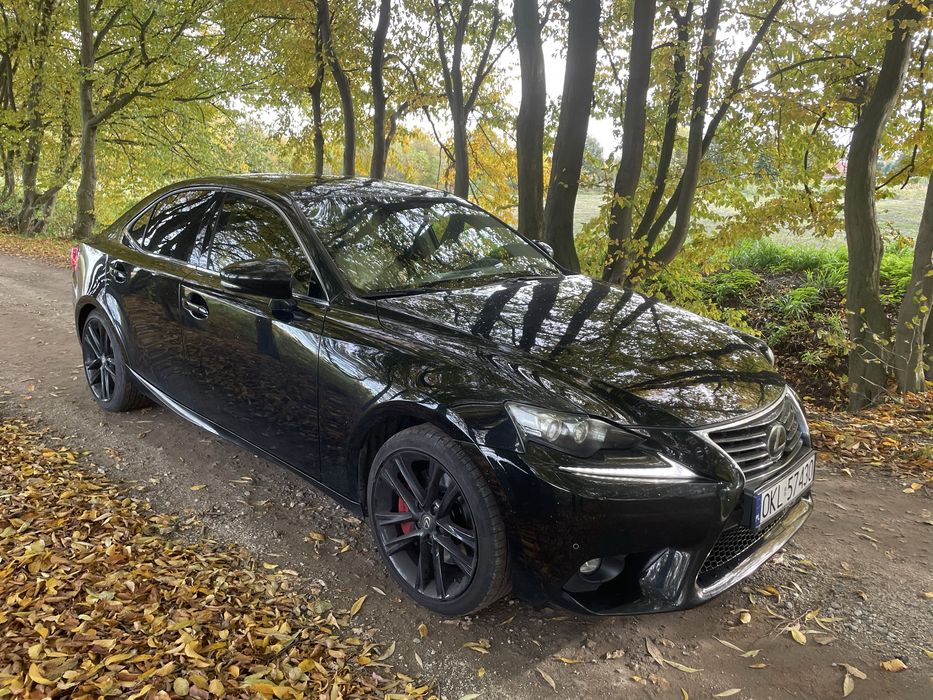 Lexus Is 350 Awd V6