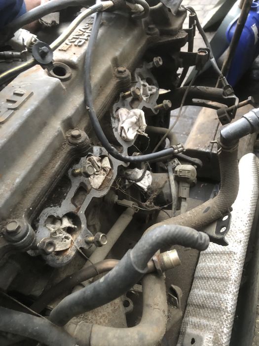 Двигун мазда 323 бензин 2003р