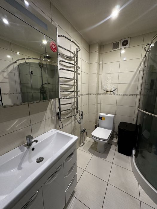 Продам 2кімнатну квартиру  в ЖК Салют на Перемозі-5 (бульвара Слави)