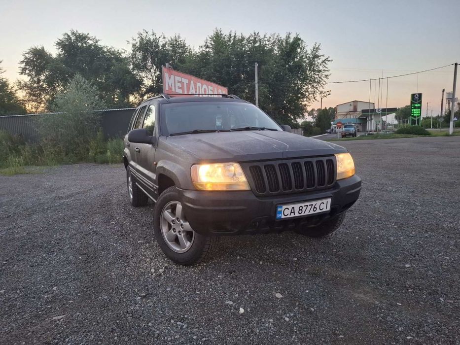Продам Jeep Cherokee 2002