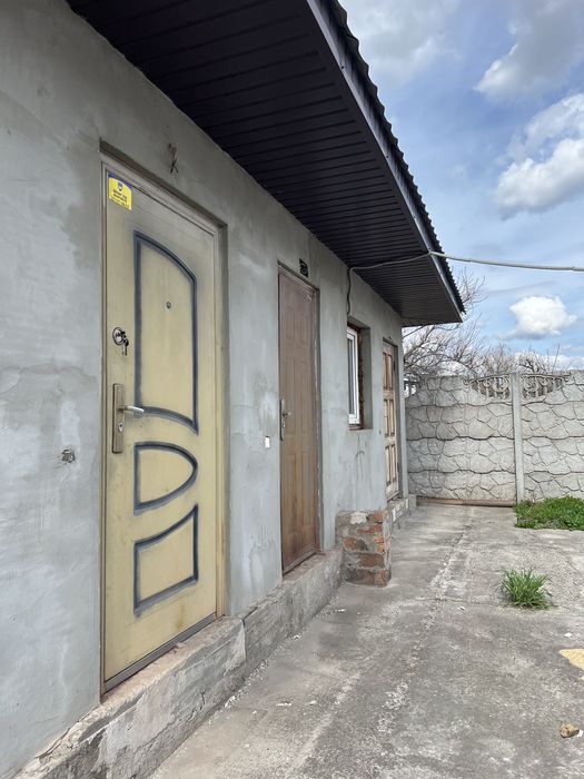 Продаж двоповерхово будинку. Вул. Шарохіна. Центрально міський район.