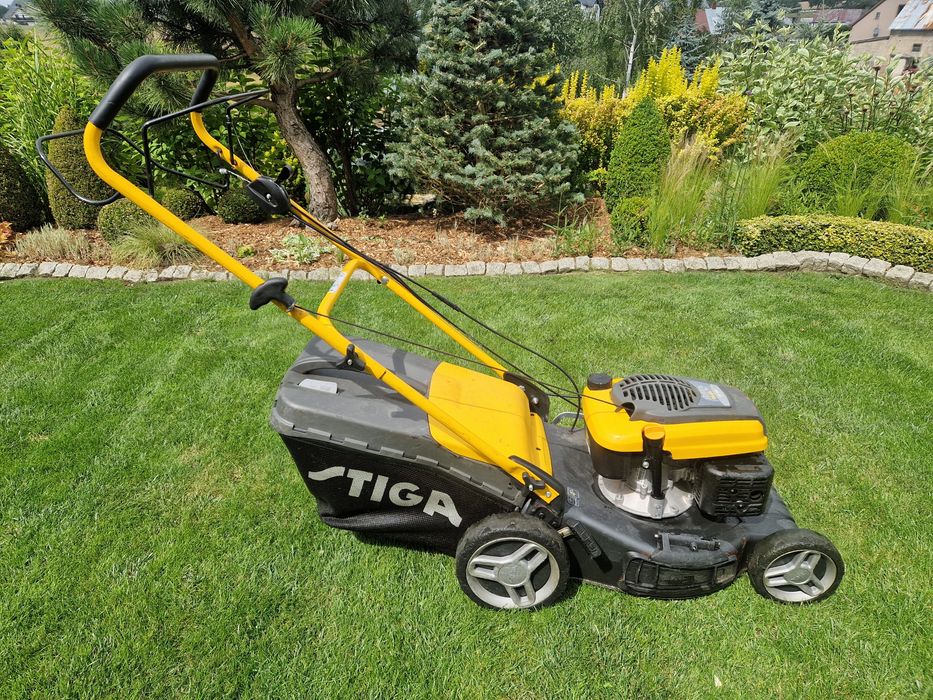Kosiarka spalinowa z napędem  STIGA Combi 48SQ ST 55 OHV