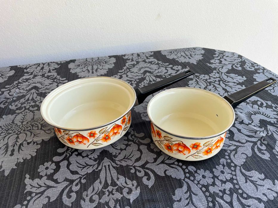 Trem de Cozinha em EMALTE - Pouca Utilização