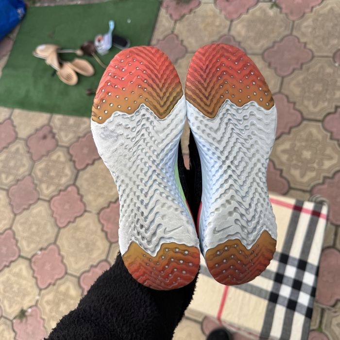Кроссовки Nike Epic React Flyknit Black, 36 размер, Оригинал, Кросівки