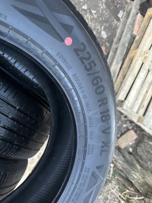 Continental шини 225/60 R18 резина комплект на кросове ідеал