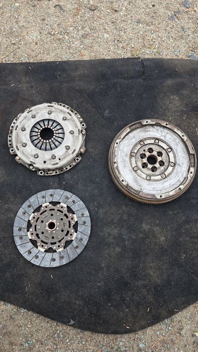 Komplet Sprzęgła Koło Dwumasowe Docisk Tarcza SACHS Citroen C4 Picasso 2011r Lift 1.6 Thp 156km