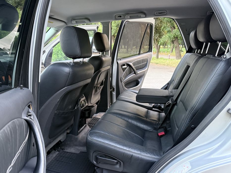 Продам Mercedes-Benz ML 400 2005 4.0 D
