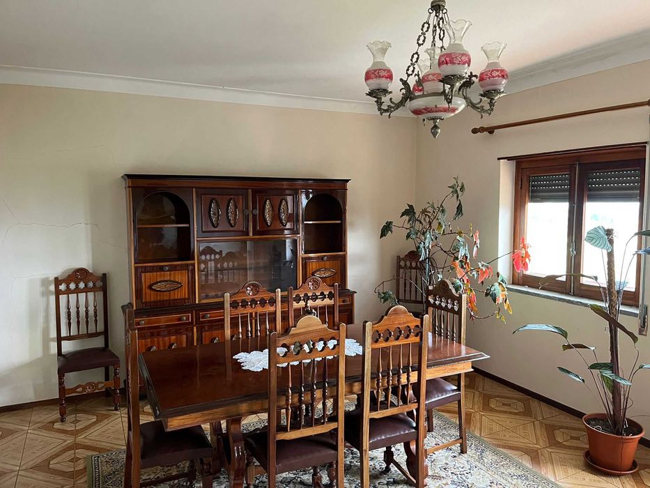 Arenda-se Moradia T3 com Jardim em Local Tranquilo e Aconchegante