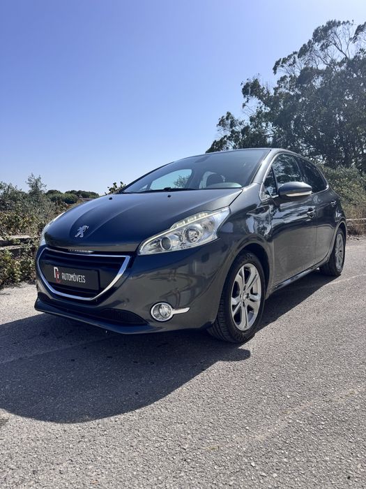 PEUGEOT 208 1.2 ALLURE de 2014 NACIONAL OTIMO ESTADO