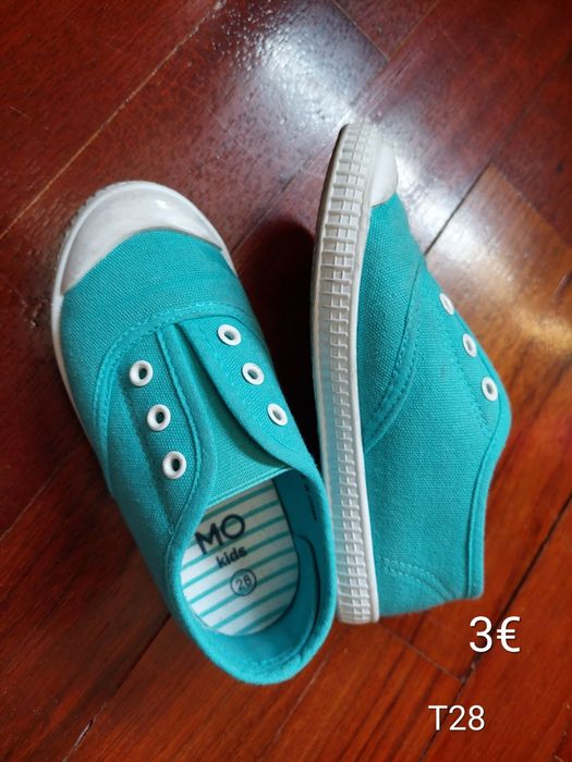 Sapatilhas Criança T28